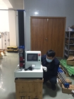 N95 Masker Rubberhandschoenen Textiel het Testen Materiaal in Onderzoeklaboratorium