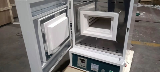 De ceramische Vezel dempt - oven