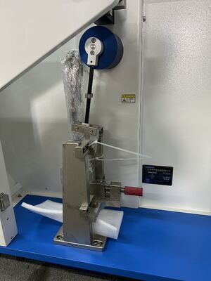 Digitaal weergevende Izod- en Charpy-inslagtoetsmachine HT-5D-CM
