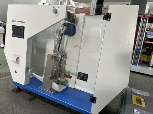 Digitaal weergevende Izod- en Charpy-inslagtoetsmachine HT-5D-CM