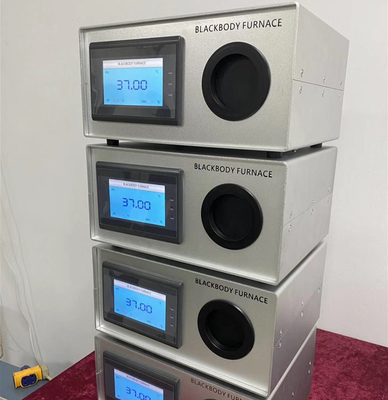 Kalibratieapparaat voor medische thermometer, kalibratieapparaat voor infrarood oor temperatuur pistool